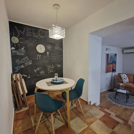 Apartman Max's Downtown Oasis